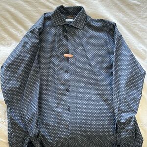 Upscale, Thomas Dean medium dress shirt